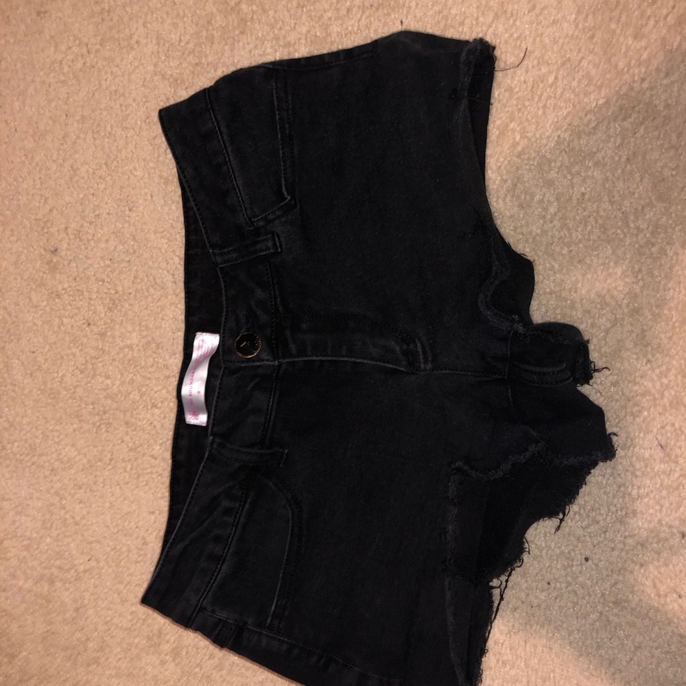 Black shirt shorts